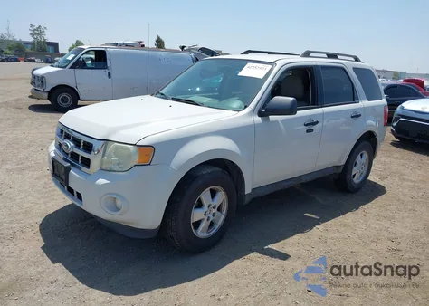2010 Ford Escape Xlt from USA, damaged, VIN 1FMCU0D7XAKC77183